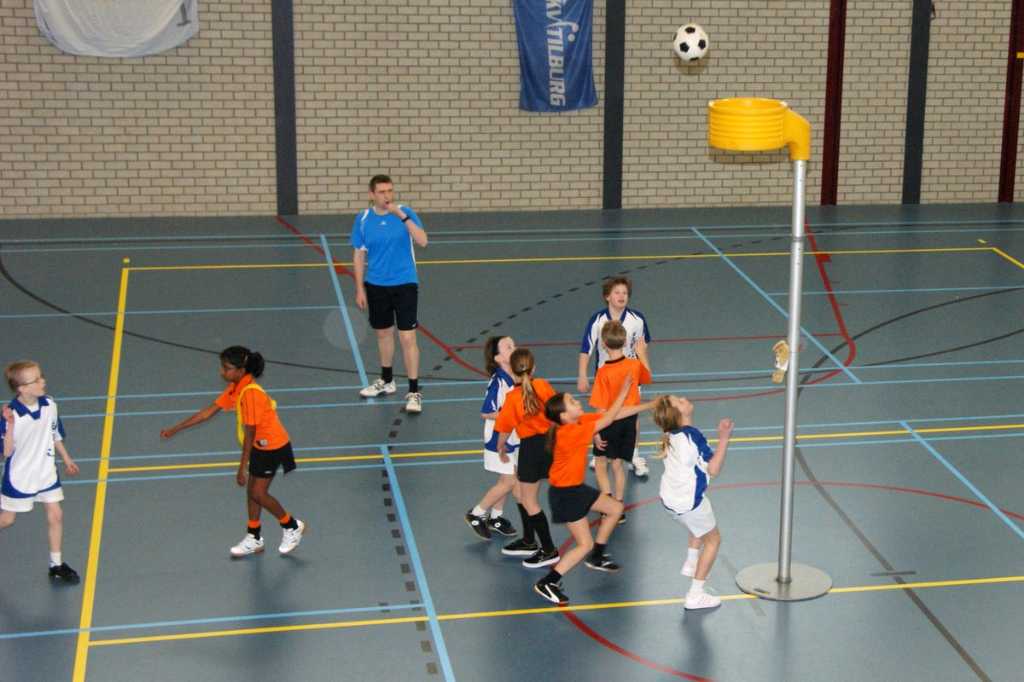 Korfbal E2  13 maart 2010-1.JPG